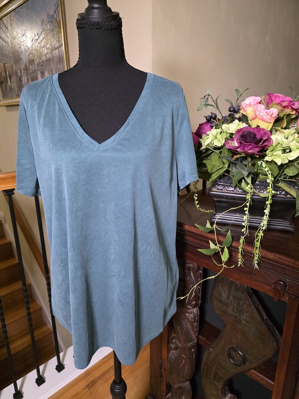 Green‎ Envelope Women's Teal V-Neck Short Sleeve Tee XL Modal Material